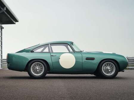 new-aston-martin-car